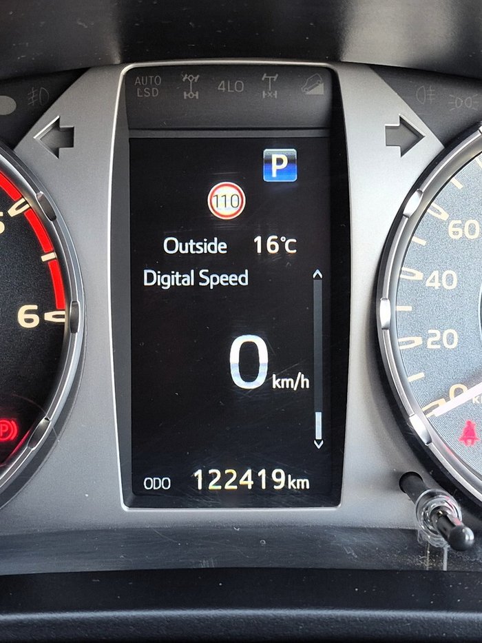 2022 Toyota Hilux SR Hi-Rider