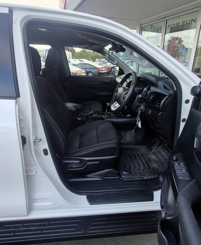 2022 Toyota Hilux SR Hi-Rider
