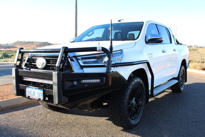 2021 Toyota Hilux SR5