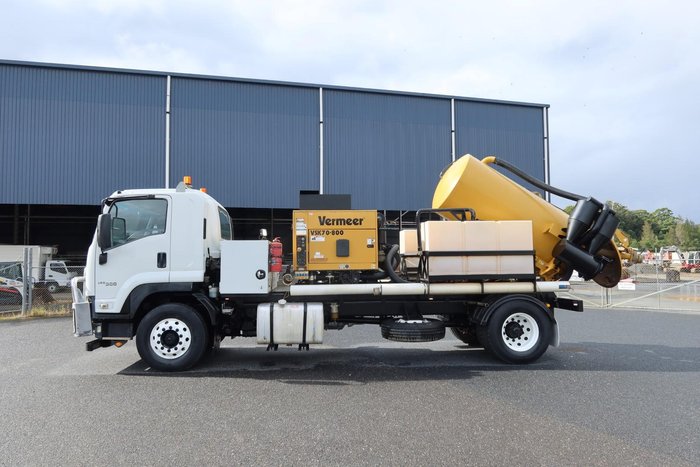 2017 Isuzu F Series FVD165-300