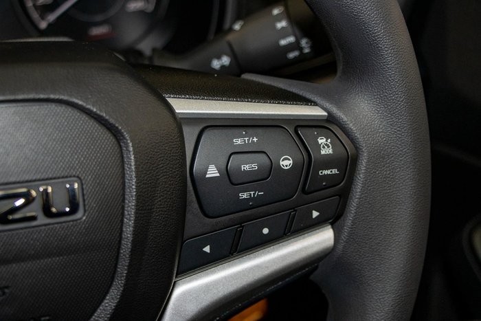 2026 Isuzu D-MAX SX High Ride