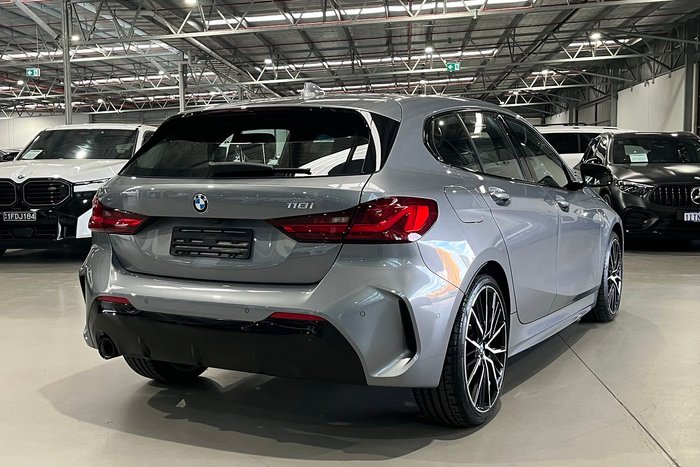 2023 BMW 1 Series 118i M Sport