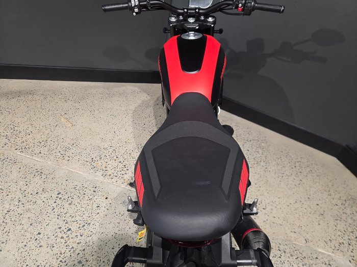 2024 Ducati SCRAMBLER FULL THROTTLE RED