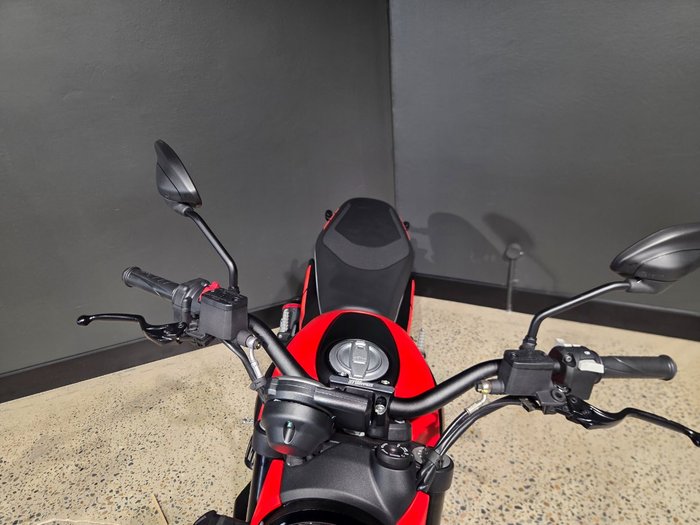 2024 Ducati SCRAMBLER FULL THROTTLE RED