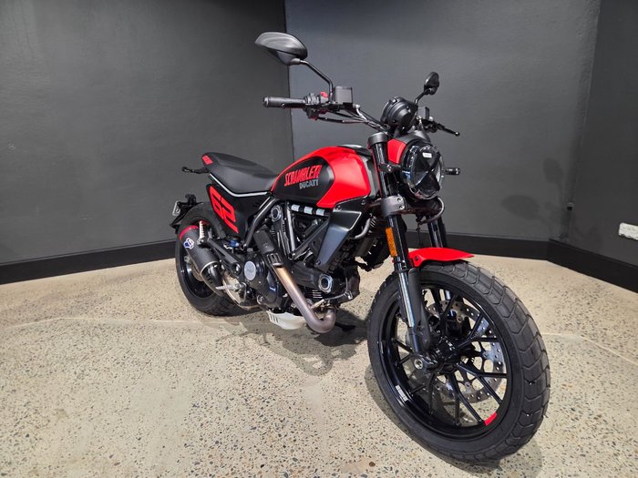 2024 Ducati SCRAMBLER FULL THROTTLE RED