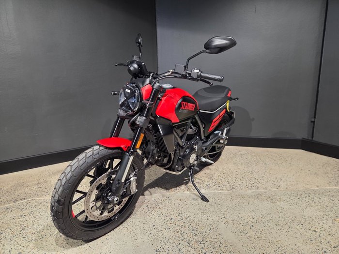 2024 Ducati SCRAMBLER FULL THROTTLE RED