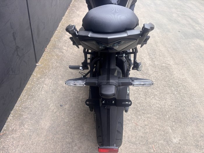 2026 Kawasaki 2026 Kawasaki 650CC VERSYS 650L KLE650HTFNW GREY