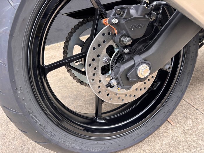2025 Kawasaki NINJA 400 ZX-4R BLACK