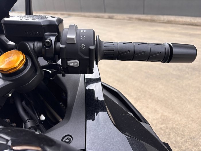 2025 Kawasaki NINJA 400 ZX-4R BLACK