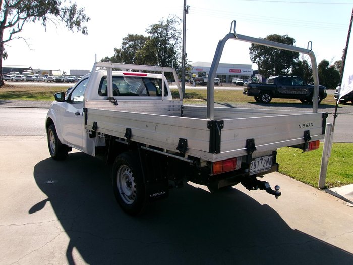 2021 Nissan Navara SL