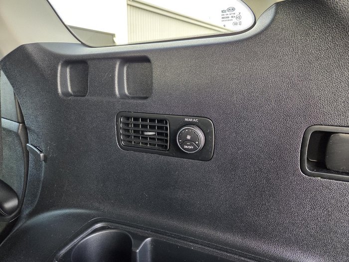 2019 Kia Sorento SLi