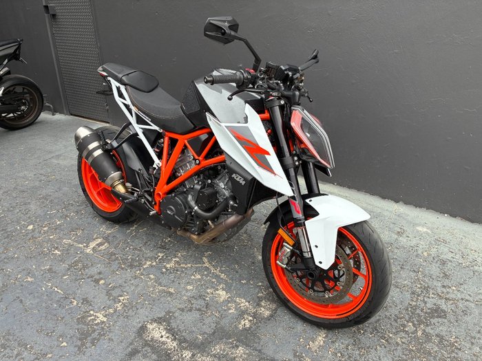 2018 Ktm SUPER ADVENTURE S WHITE