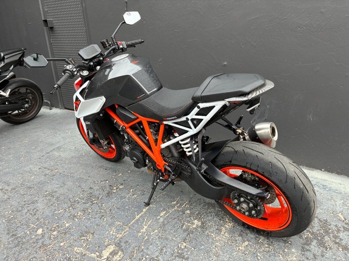 2018 Ktm SUPER ADVENTURE S WHITE