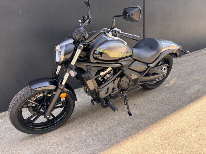 2025 Kawasaki 2025 Kawasaki 650CC VULCAN S LAMS CRUISER (EN650DSFAW) GREY