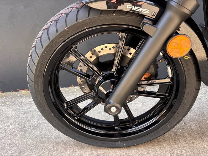 2025 Kawasaki 2025 Kawasaki 650CC VULCAN S LAMS CRUISER (EN650DSFAW) GREY