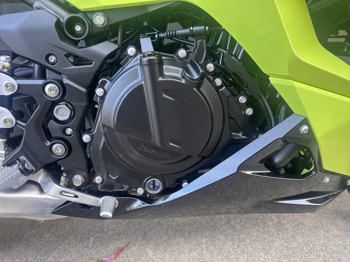 2026 Kawasaki 2026 Kawasaki 500CC NINJA 500 LAMS EX500GTFNW GREEN