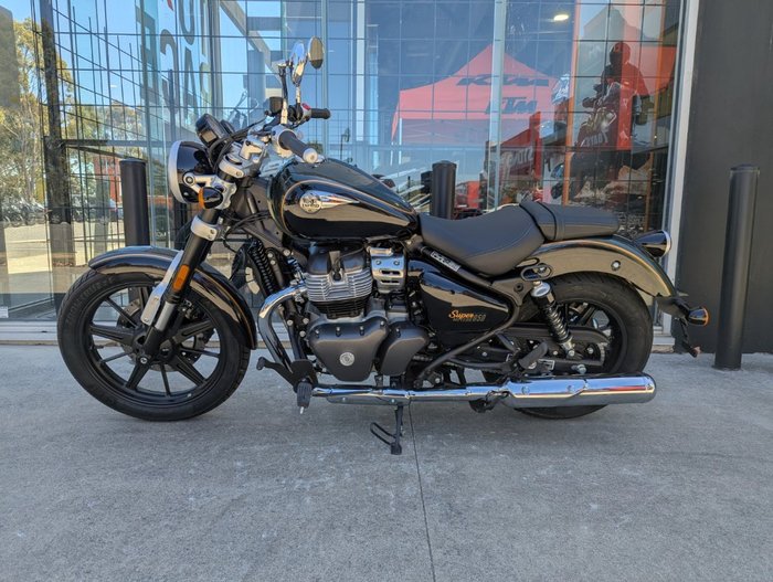 2026 Royal Enfield (see Also Enfiel 2026 Royal Enfield (see Also Enfiel 650CC SUPER METEOR 650 Road INTERSTELLAR GREEN