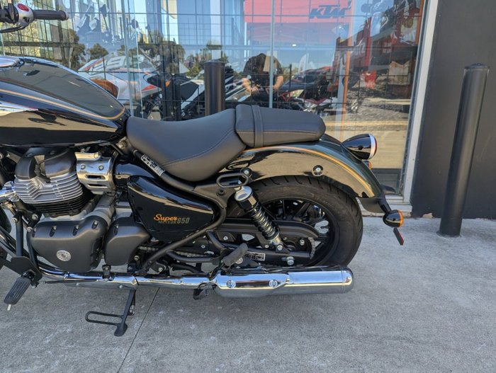 2026 Royal Enfield (see Also Enfiel 2026 Royal Enfield (see Also Enfiel 650CC SUPER METEOR 650 Road INTERSTELLAR GREEN