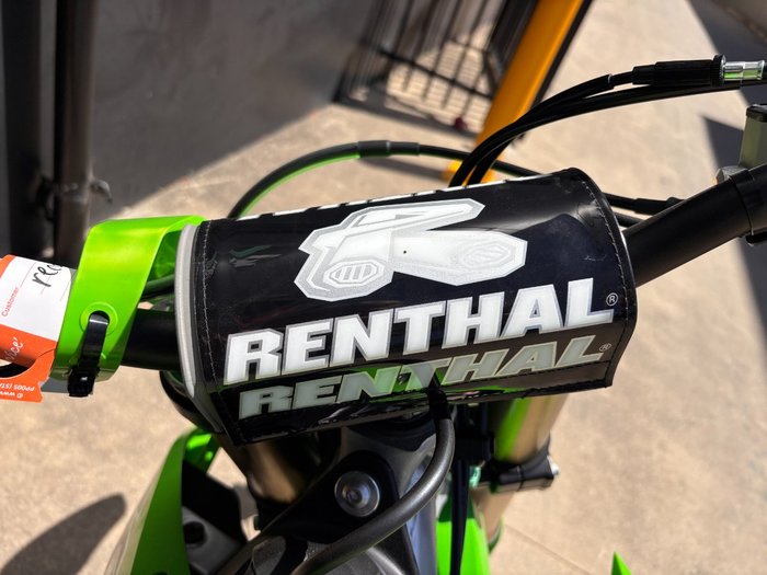 2025 Kawasaki 2025 Kawasaki 450CC KX450MSFNN Motocross GREEN
