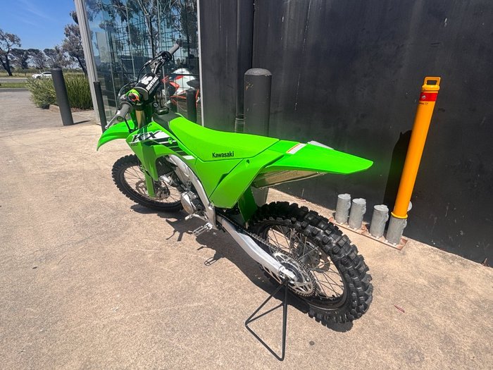 2025 Kawasaki 2025 Kawasaki 450CC KX450MSFNN Motocross GREEN