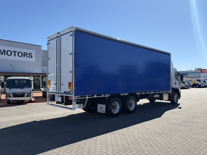 2026 Isuzu Trucks FVL 260-300  AT R67 FREIGHTPACK