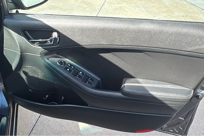 2017 Kia Cerato Si