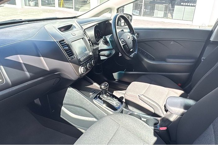 2017 Kia Cerato Si