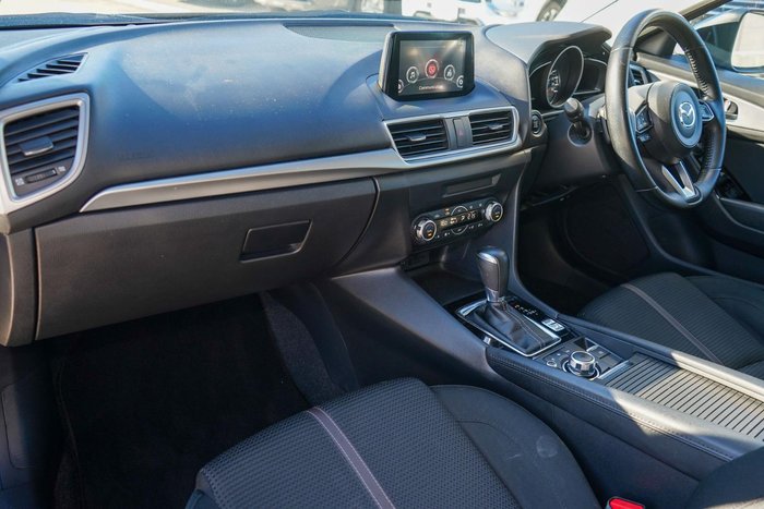 2017 Mazda 3 SP25