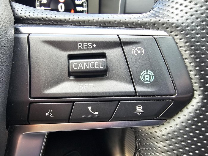 2024 Mitsubishi Outlander Exceed