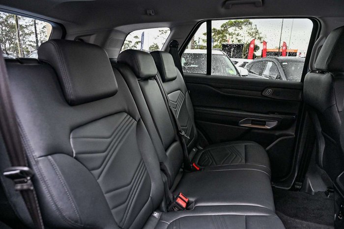 2025 Ford Everest Trend