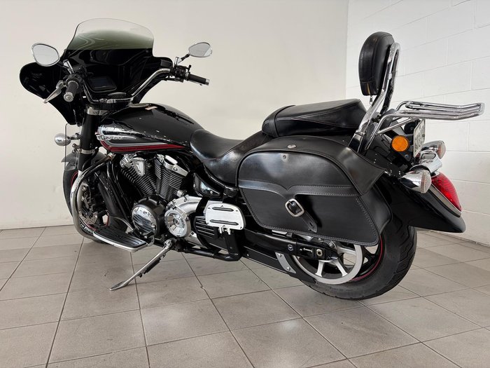 2013 Yamaha V-Star XVS1300A V-Star Black