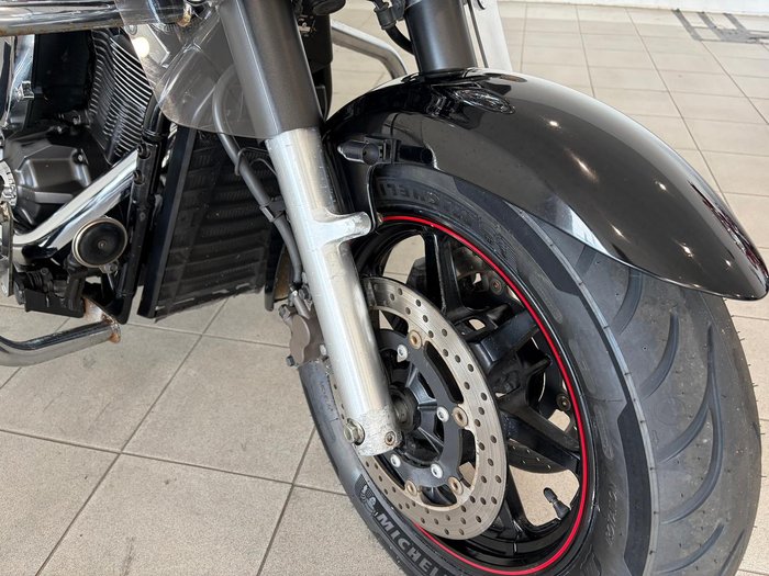 2013 Yamaha V-Star XVS1300A V-Star Black
