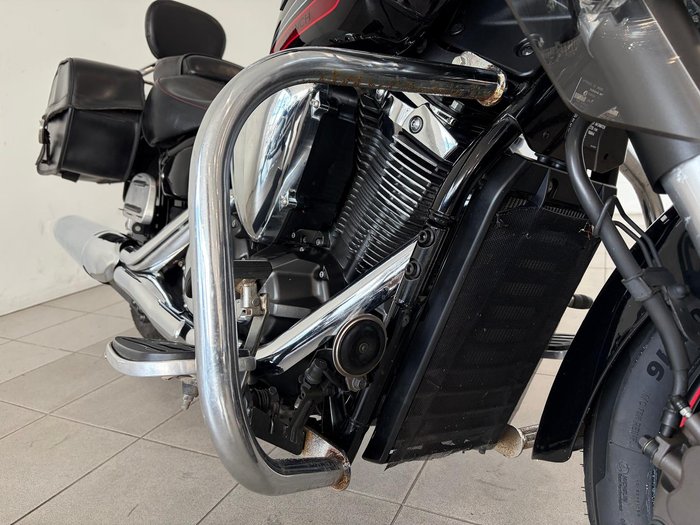 2013 Yamaha V-Star XVS1300A V-Star Black