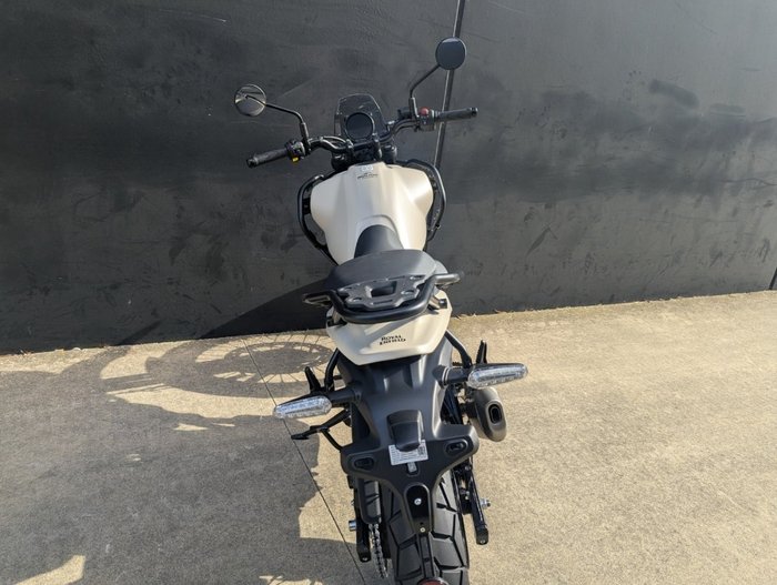 2026 Royal Enfield (see Also Enfiel HIMALAYAN 450 Kaza Brown