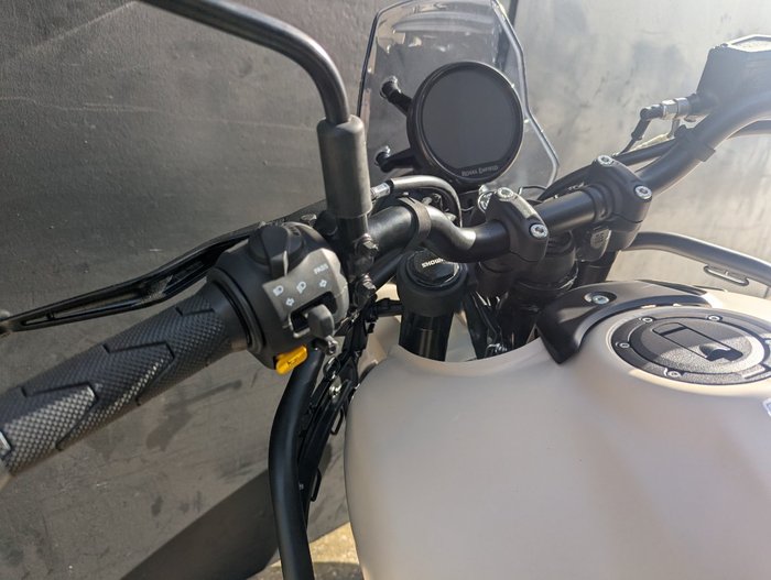 2026 Royal Enfield (see Also Enfiel HIMALAYAN 450 Kaza Brown