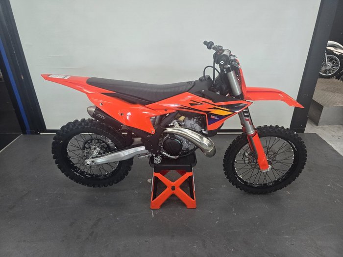 2026 Ktm 250 SX Orange