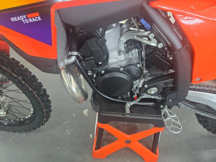 2026 Ktm 250 SX Orange