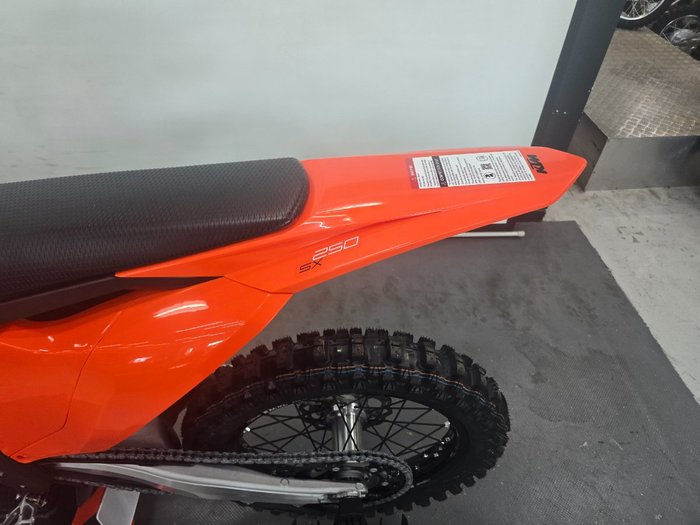 2026 Ktm 250 SX Orange