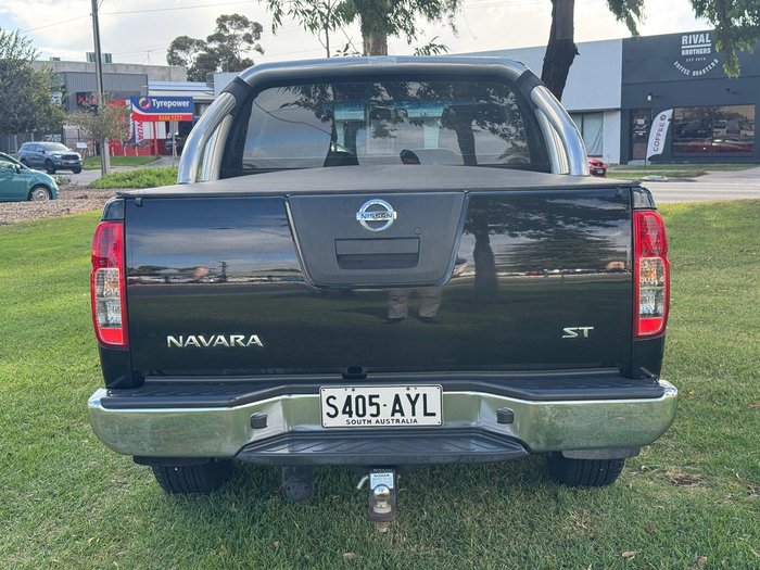 2013 Nissan Navara ST D40 Series 6 4X4 Dual Range Midnight Black