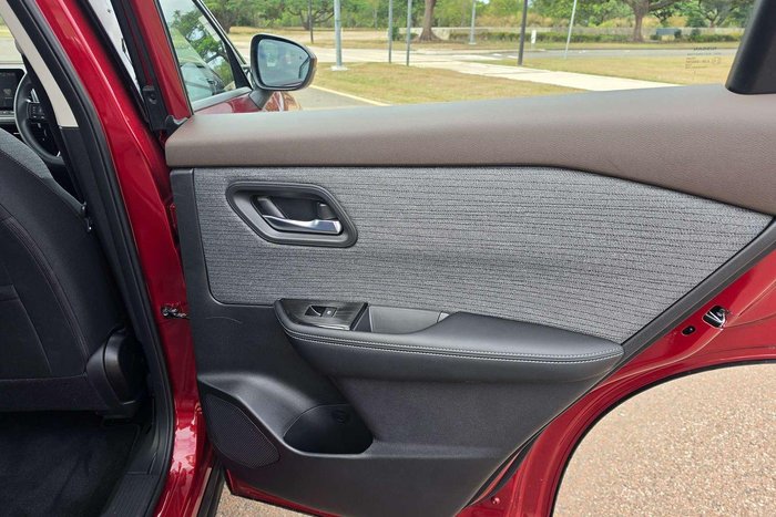 2025 Nissan X-TRAIL ST T33 MY25 Scarlet Ember