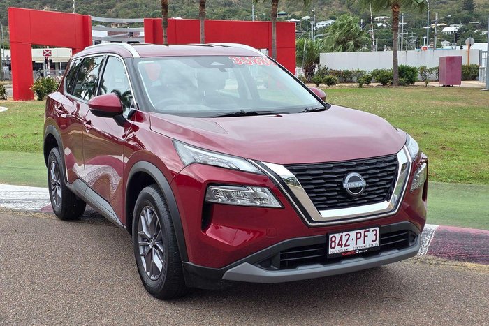 2025 Nissan X-TRAIL ST