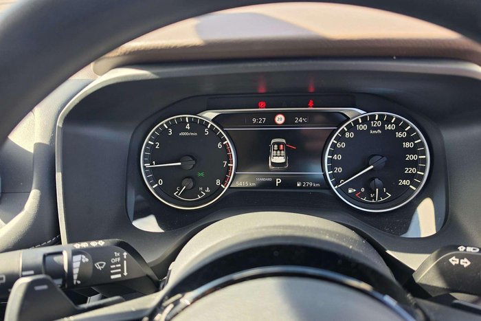 2025 Nissan X-TRAIL ST