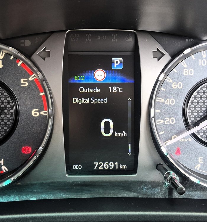 2021 Toyota Hilux SR