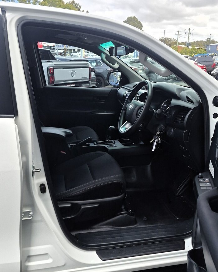 2021 Toyota Hilux SR