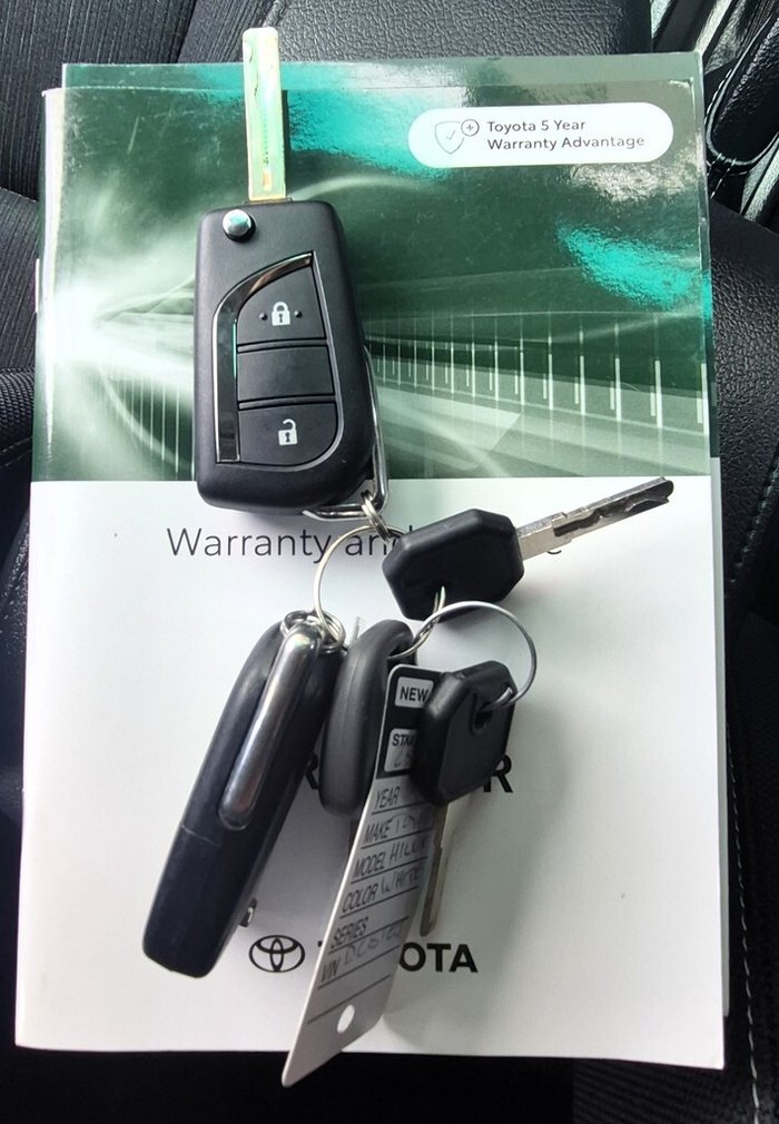 2021 Toyota Hilux SR