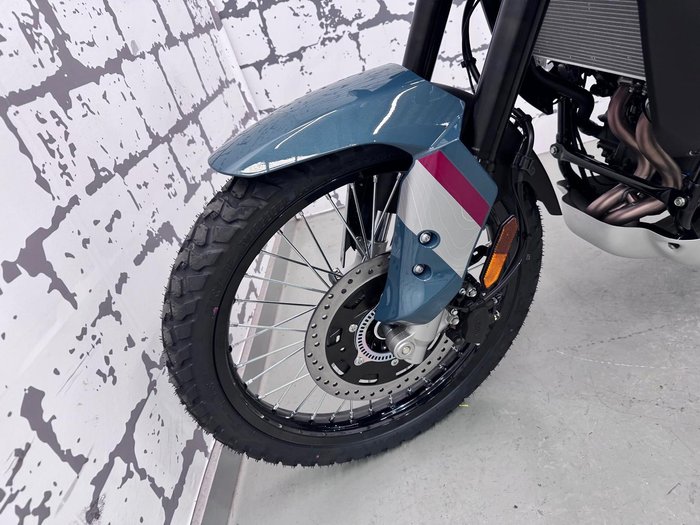 2026 Kawasaki KLE500 SE KLE Green