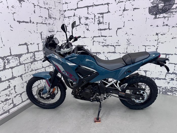2026 Kawasaki KLE500 SE KLE Green