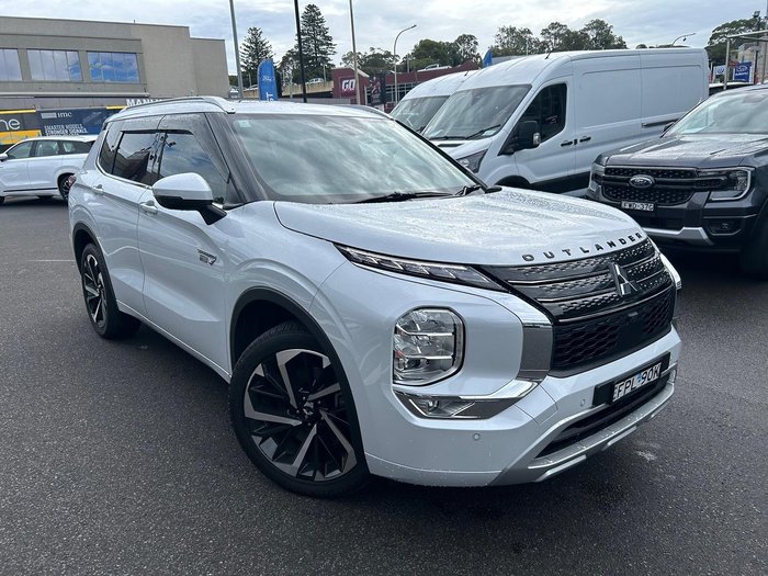 2025 Mitsubishi Outlander