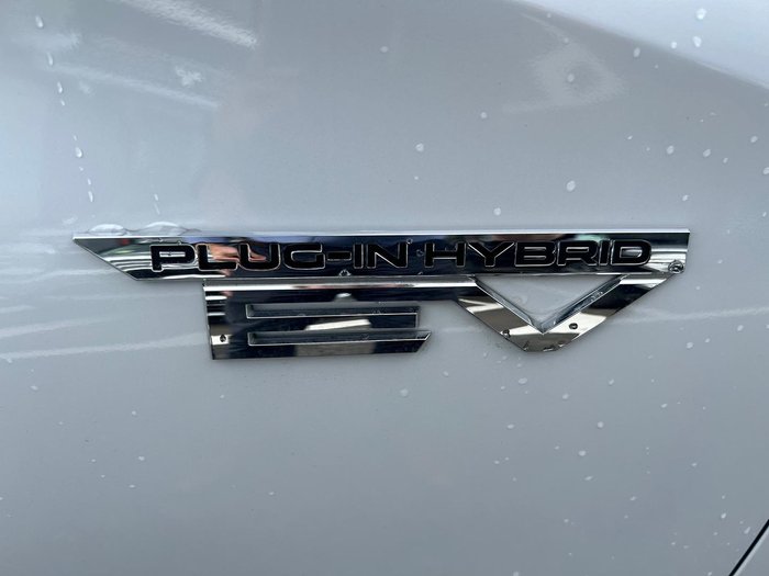 2025 Mitsubishi Outlander PHEV Exceed Tourer