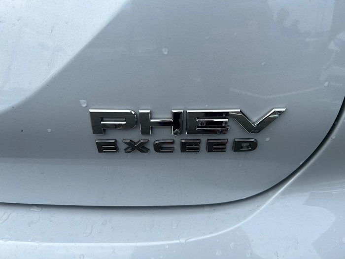 2025 Mitsubishi Outlander PHEV Exceed Tourer